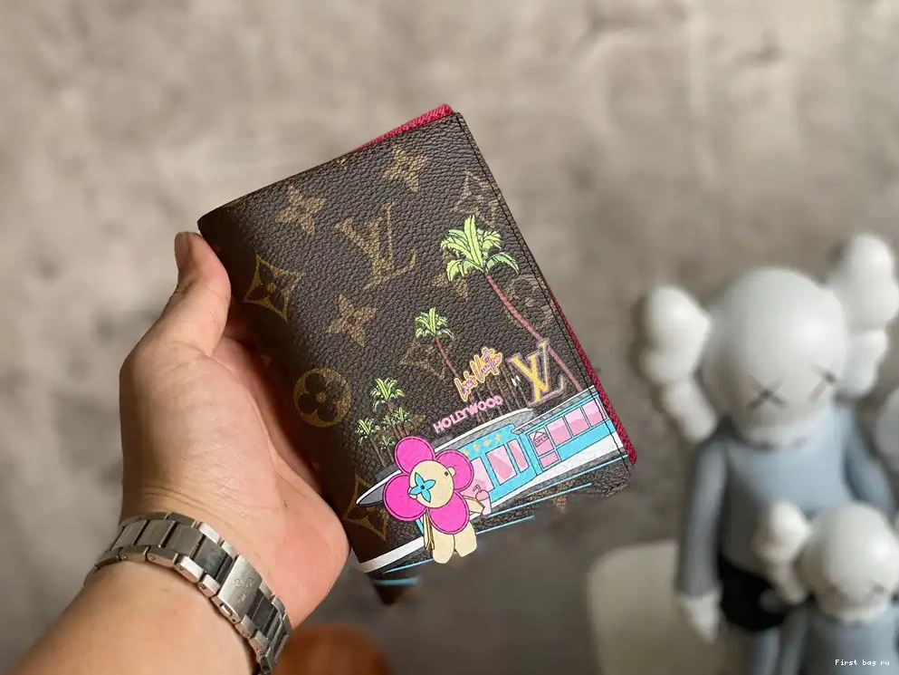 Frstbag ru LOUIS COVER PASSPORT VUITTON 0429